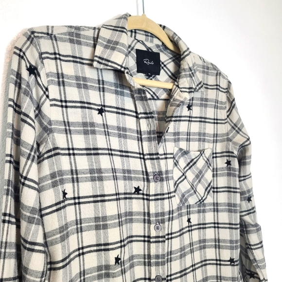 RAILS Milo Ivory Check Stars Print Button Down Shirt - Picture 9 of 13